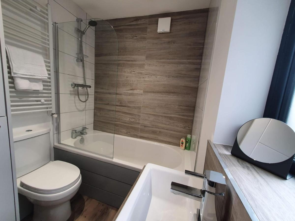 2 Bedroom Apartments In Filton By Cliftonvalley Apartments Bristol Dış mekan fotoğraf