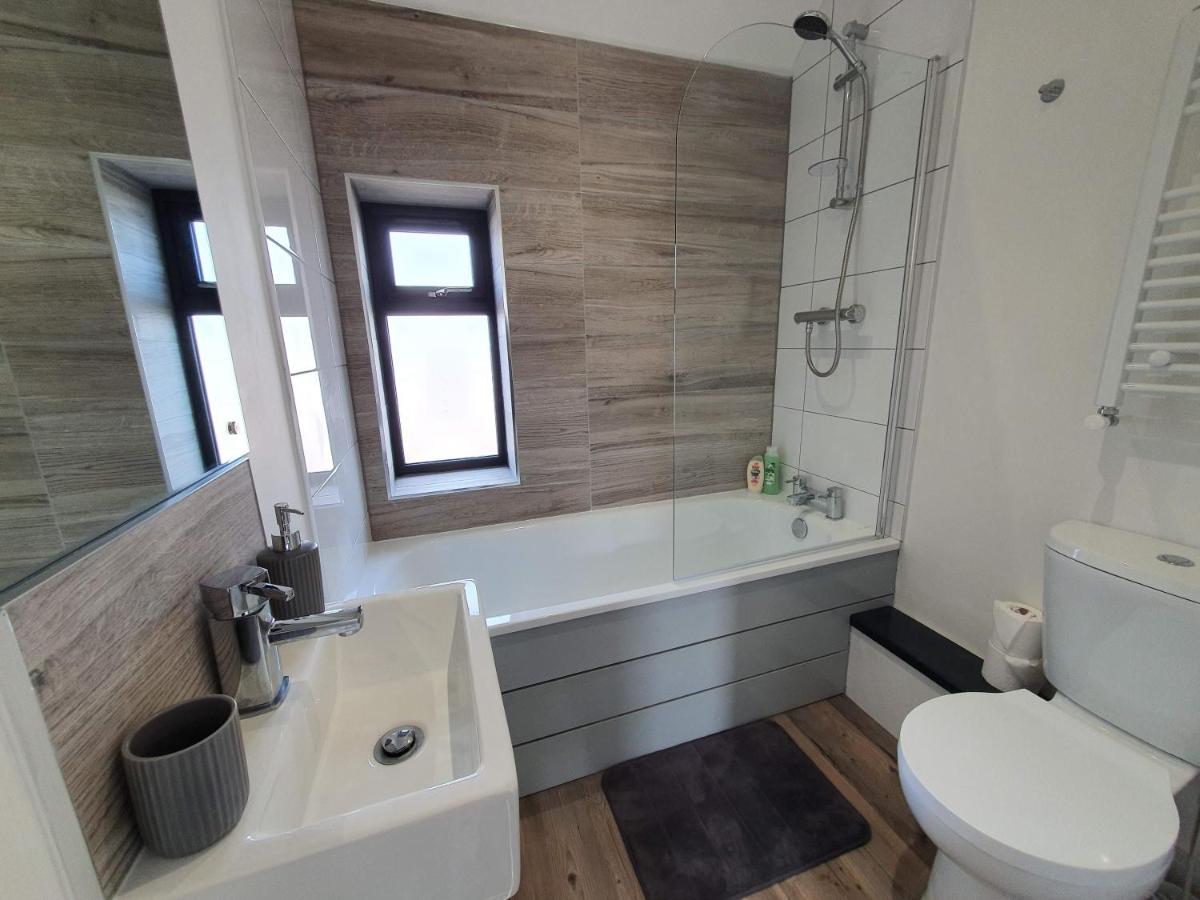 2 Bedroom Apartments In Filton By Cliftonvalley Apartments Bristol Dış mekan fotoğraf